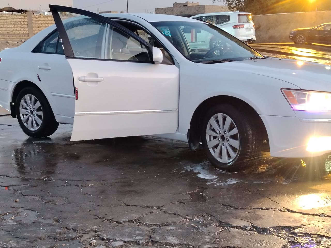 السلام عليكم "" سوناتا للبيع موديل 2009 أمريكي
سياره جاهزه+سياره باسمي 
صبغ عام جماليه +شبر بلجاملغ الأيمن الكدام بدون دواخل
تخم تاير جديد +كهربايات جاهزه سياره جاهزه من كلشي
المكان الديوانيه الحمزه /السعر (105) بيه مجال حق الجيه
غير متواجد ع الفيس /رقم الهاتف/***********
