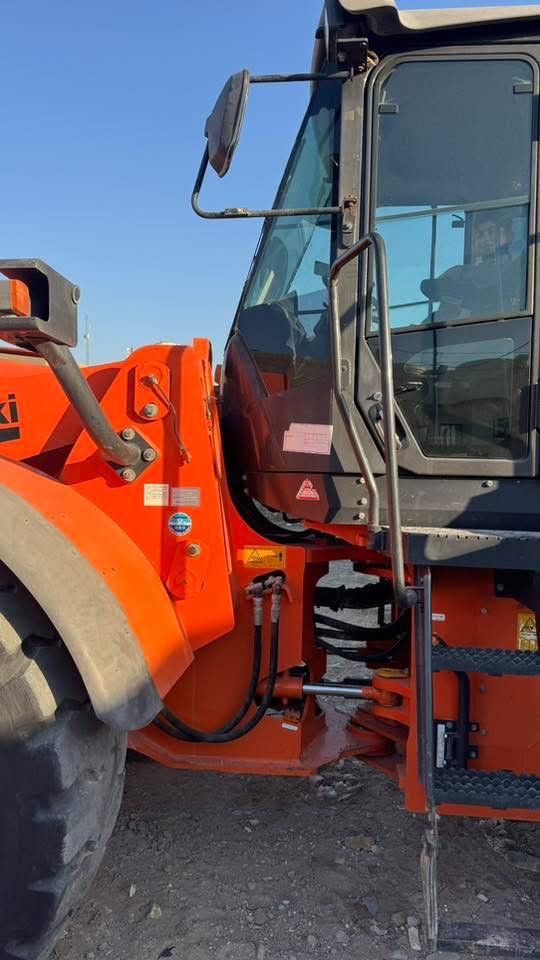 للبيع شفل مديل 2018 حجم 80 مكفول كفاله عامه 
للاستفسار الاتصال على هذا الرقم ***********
