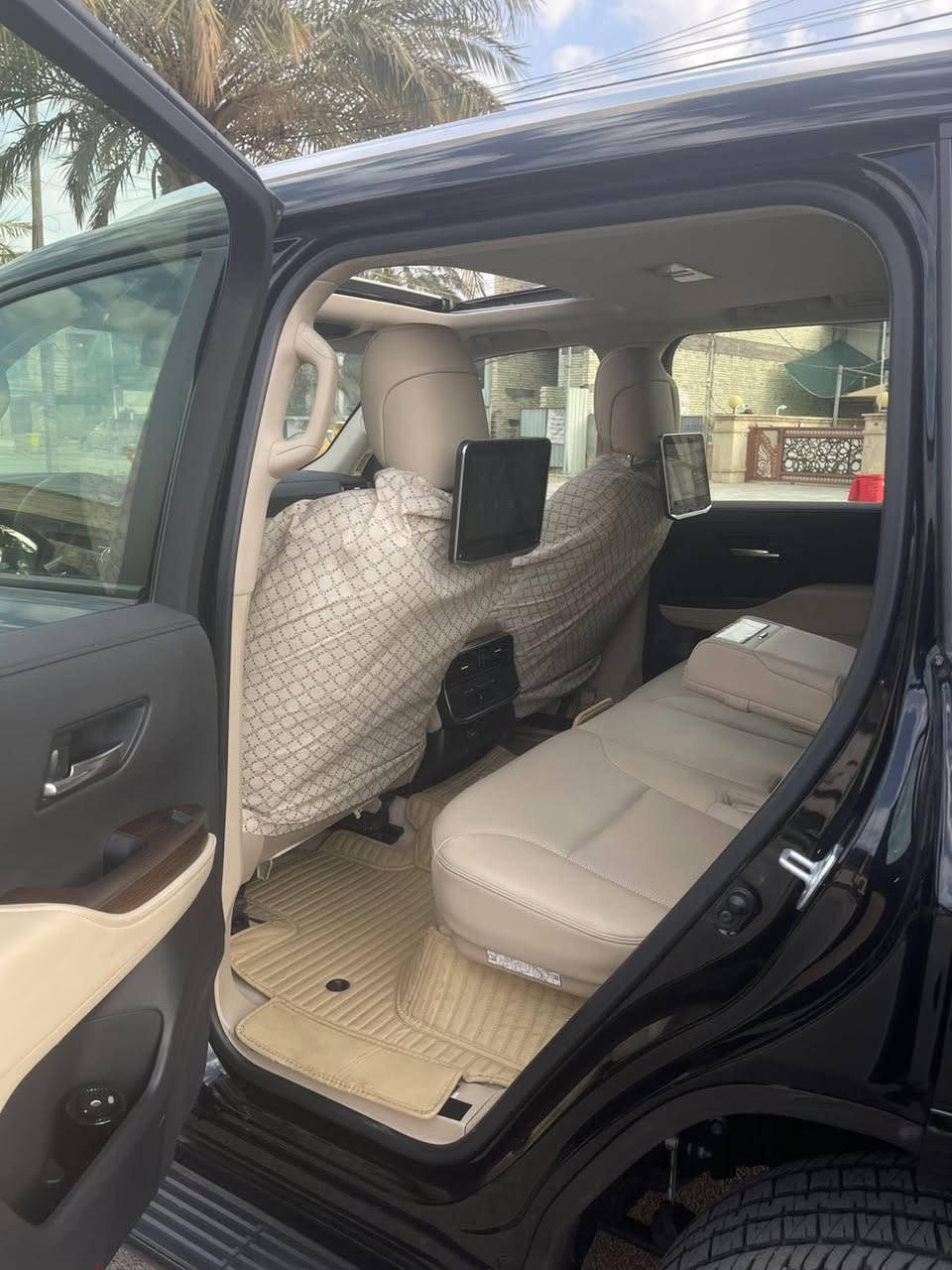 Sas 2024 مكفولة من كل شيblack edition
ماشية 18الف
مغلفه ppf
مكانه سيديه
ممتواجد على الفيس
***********
