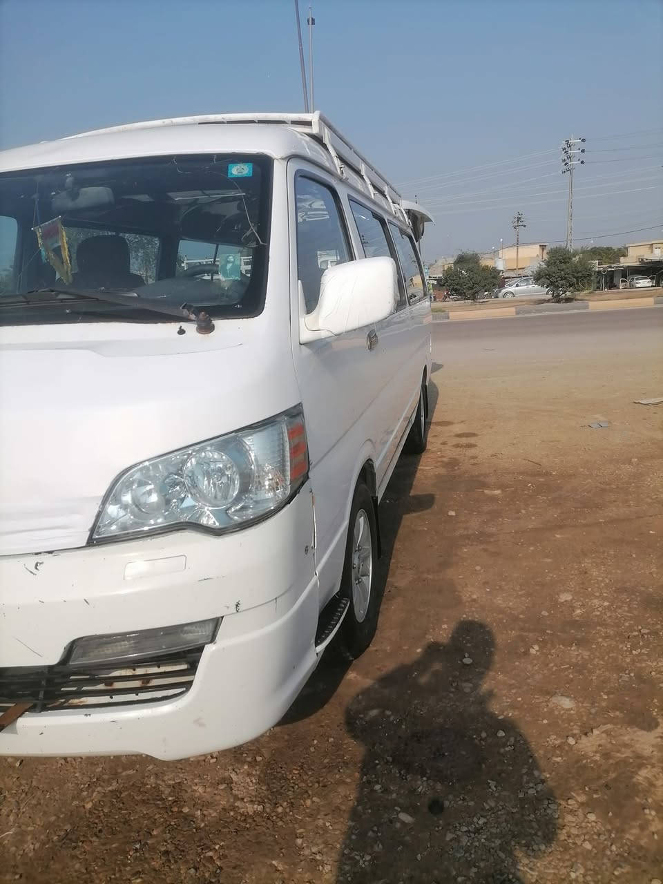 السلام عليكم جمبي H1 2014 مكفوله من كلشي رقم بغداد انكليزي تحويل مباشر جاهزه من كل شي كبل للشارع السعر 85 وبيها مجال مكان ديالى بعقوبه الاتصال على ***********
