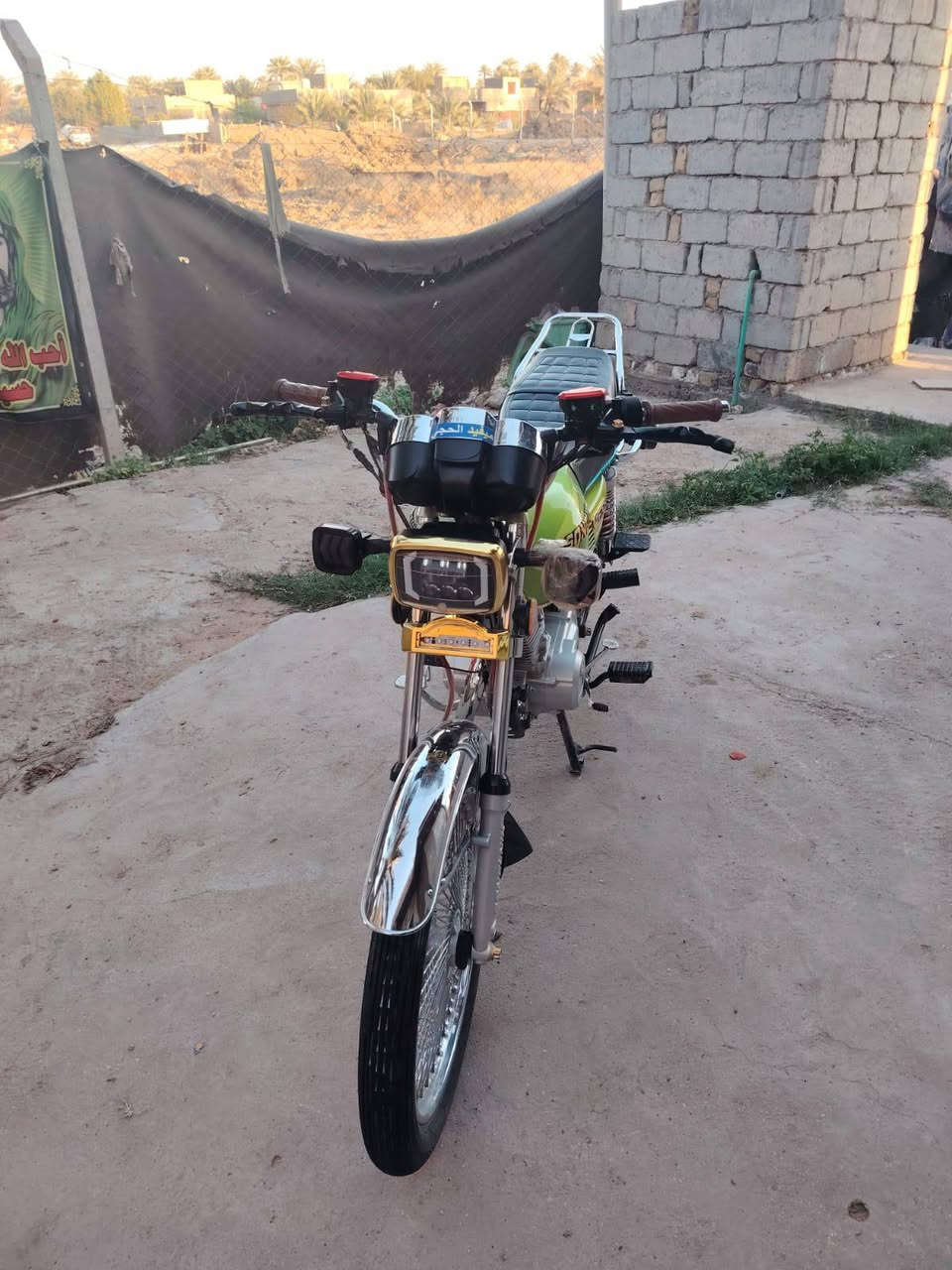 السلام عليكم
دراجه تايكر موديل 2025 للبيع 
اوراق سكنر 5
عداد الكتروني بلادي 
 .ا. Mp3 بلادي 
كهربائيات الدراجه كامله ومكمله 
المحرك مكفول 
الدراجه نظيفه جدا مال جناي 
وسبب البيع لغرض دراسه السادس 
 
السعر  675  الف  وبيها مجال بسيط 
مكان الدراجه.  بابل / حله / نادر 
الاستفسار ***********
