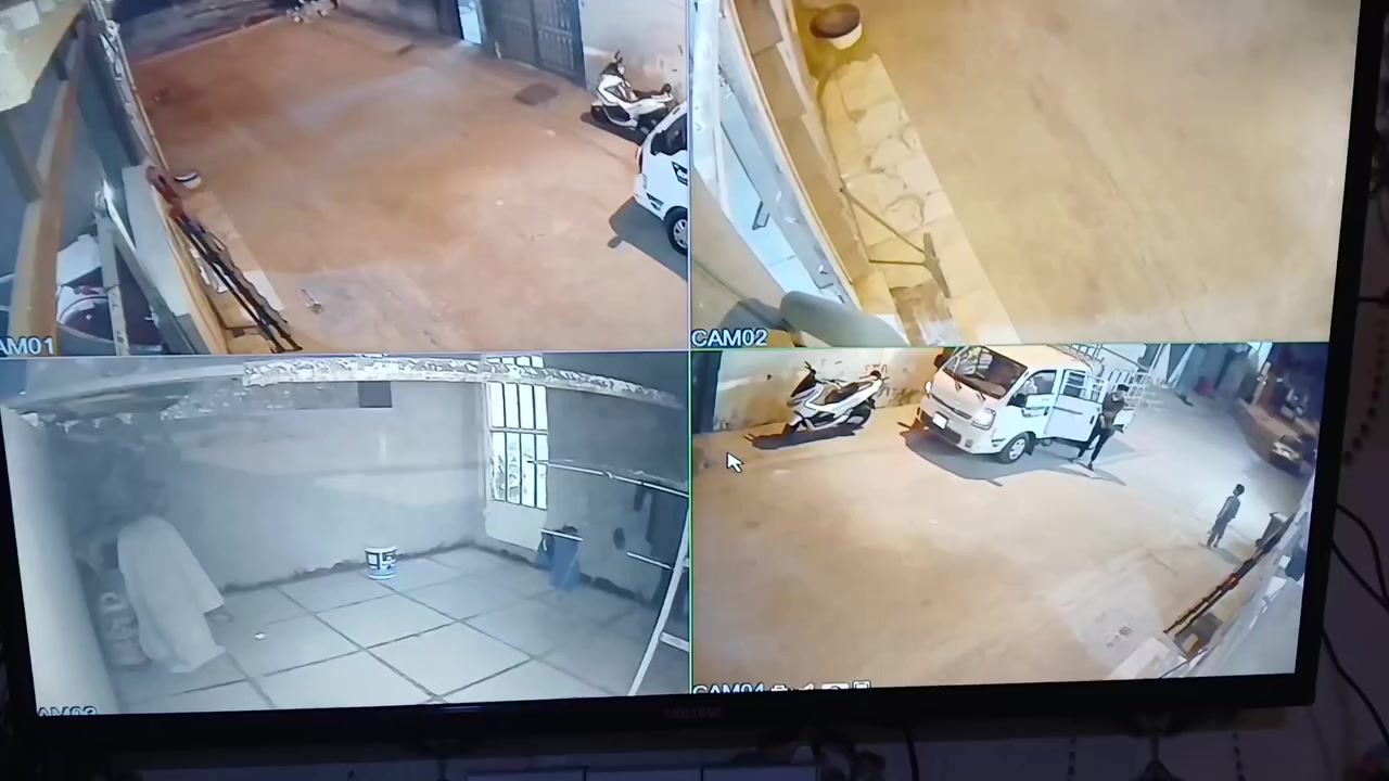 منظومة كامرات اصلي ١٥ فلاش تصوير ليلي ملون قفلهن هنة والشاشة حجم ٣٢ ٢٠٠قفل مدينة الصدر استعمال قليل جيب وشد


**إذا كنت صاحب هذا الإعلان وتريد حذفه لأي سبب، رجاءا أرسل رسالة إلى الدعم الفني**