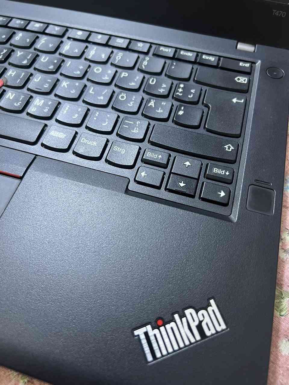 السلام عليكم

لابتوب Thinkpad من شركة lenovo

لابتوب كلش حلو ومرتب ونظيف
مواصفاته :
المعالج : intel core i 5
الجيل : السادس
الرام الخارجي : 8GB
المساحة : SSD 256
ويندوز  : 10 برو
حجم الشاشة : 14.3 
بصمة اصبع بالجانب

البطارية ليثيوم تنطي وقت 3-4 ساعات 
شحن سريع

المنافذ  :
يحتوي على 3 منافذ USB
منفذ تايب سي 
منفذ AUX مال سماعات
منفذ HDMI حتى تعرض الابتوب بشاشة
منفذ Sd للرام
منفذ  كيبل Lan

منصب عليه وورد واكسل

السعر  : 230 ألف وبيها مجال بسيط

رقمي :***********
مكاني : نجف
الي يريد توصيل لأي محافظة اكدر اوفر اله إن شاء الله
