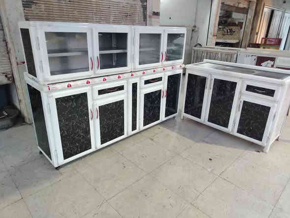 للبيع كونتر ارضى ملحق مترين نضيف شغل تقيل  سنك ١٣٠سم  استيل نضيف سعر ٢٧٥ بي مجال *********** اسيا *********** مكان رشيديه
