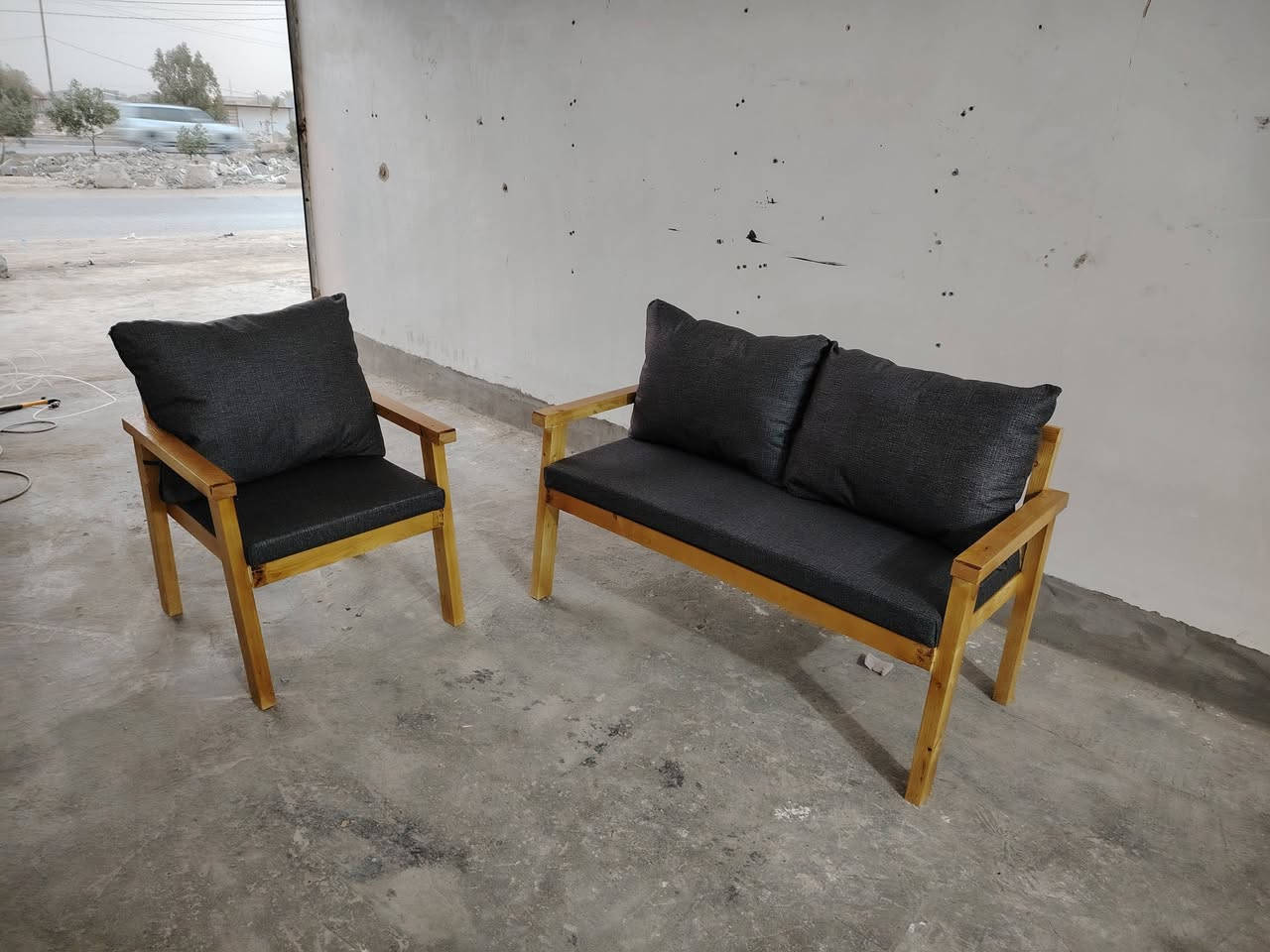 جلسة خارجية 3مقاعد  ب 100 الف جديد غير مستخدم/***********
