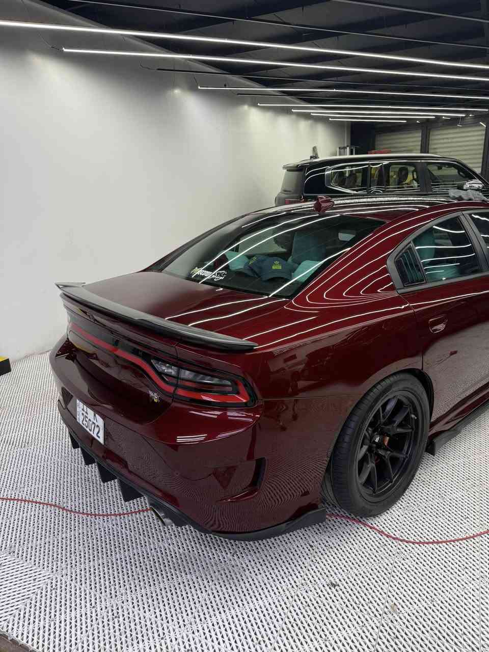 عشاق العظلات الامريكية ✈️🔥
دوج جارجر سكات باك لون كرزي .  19 Scat Pack 
وارد أمريكي  نظيفة جدا وماناقصة اي شي
#الموديل : 2019. ( امريكي) . حادث بنيد وجاملغ 
#المحرك : SRT . V8 . 6.4L برتقالي .
#العداد 47000 ml قابل لزياره 
رقم بغداد الجديد وهزه جديده  ابسمي تحويل ثاني يوم 
 المواصفات :
* تحذير الخروج عن المسار . . 
* مكابح رياضية (برمبو) . 4 بستم 
* لايت LED . 
* كاميرا خلفية . 
* امكانية التحكم بوضعيات المقود كهربائيا . 
* كزوز سستم . 
* حساسات خلفية . 
* ويل قياس 20 أنج 
* سستم صوت ALPINE . 
* تشغيل عن بعد . 
* مقاعد رياضية حضن + جلد . 
* المقاعد الأمامية وتدفئة . 
* نظام خرائط GPS . 
* شاشة كبيرة قياس 8.4 أنج اوپشنات SRT 
* تدفئة ستيرن . 
* كير شفتر بالستيرن . 
* جناح خلفي .  . 
* محدد سرعة . 
* كشن جلد 
………الإضافات….. 
_شوته 
_جكات 
_اويل برثر
_بلكات ريسنك 
_ولف حماوه مشيمتو 82  اصلي 
_اكس بايب داون بايب كامل وسطيات CLB
_فيول بم ريسنك عبوه كامله 
_اويل كاج كان بولت  
_العقل مفتوح اول لاين تفريغ كامل فصله سيڤتي كامل برمجه داينو مصطفى ايكل 
_ تخم ويل روهانه الجديد 
_تخم تاير جديد خلفي 315 امامي 275 
_اضافه دواخل مكينه 
_سترس بار 
_ستدات طلقه 
_فجوج 4 بستم 
_ لد فسفوري ابيض ترحيب 
_ عدسات LED انارتها نهار

للاستفسار تواصل خاص او واتساب
***********
