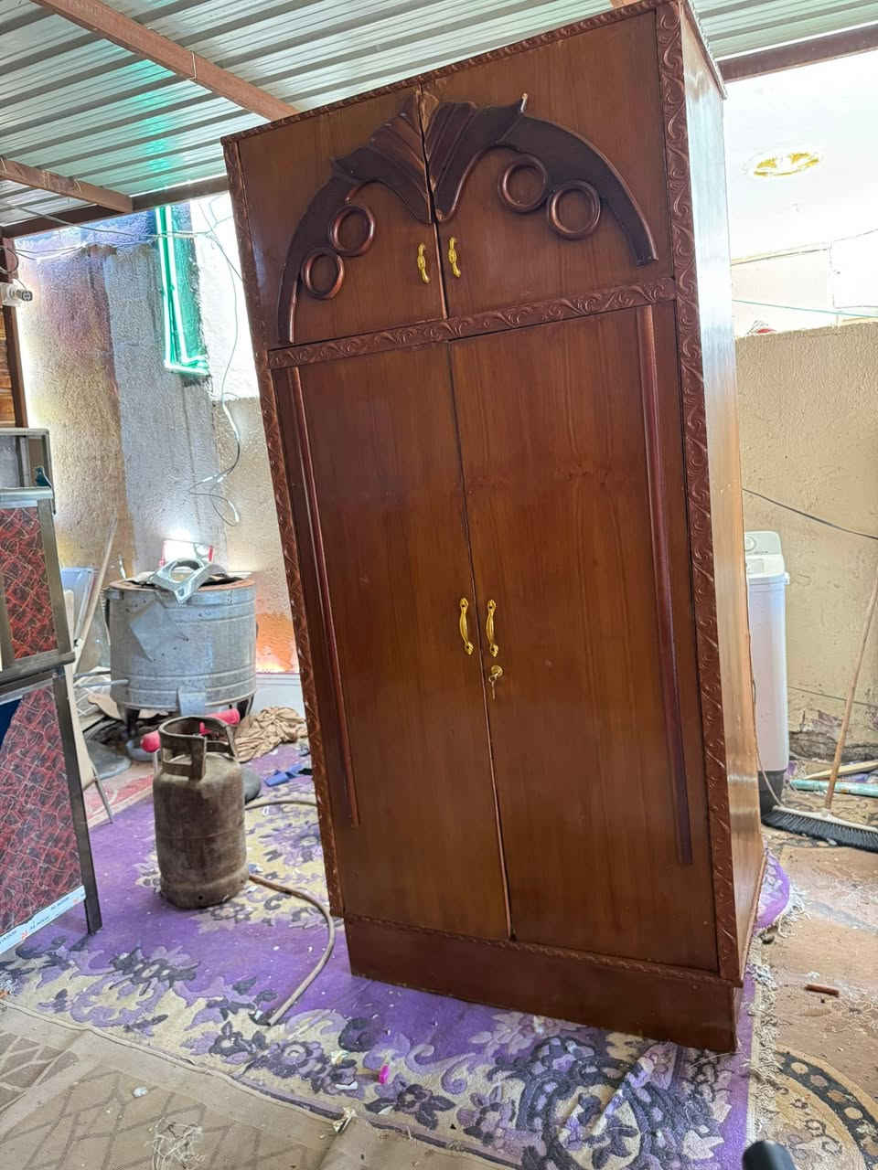 كناتير نظاف بابين السعر الواحد ٦٥ رقمي ***********
