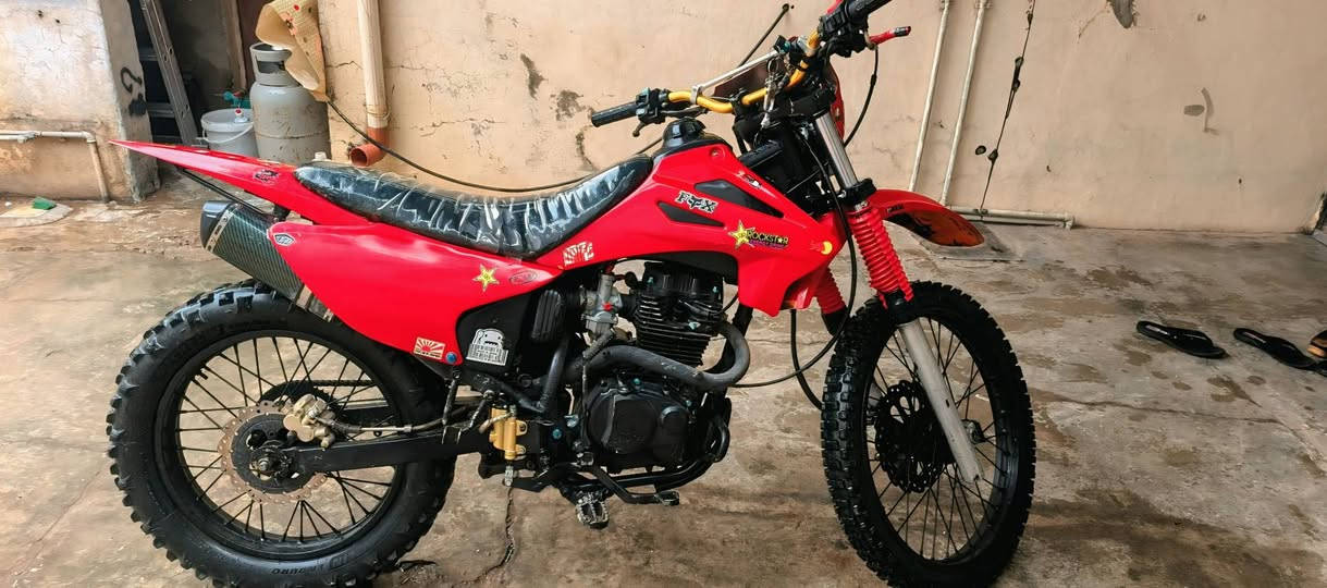 دراجا kwyar مودیل 2023 محرك مامفتوح کارباي کلە شغال أیعیب مابي سعر 550 مکان کرکوك رقم موبایل ***********
