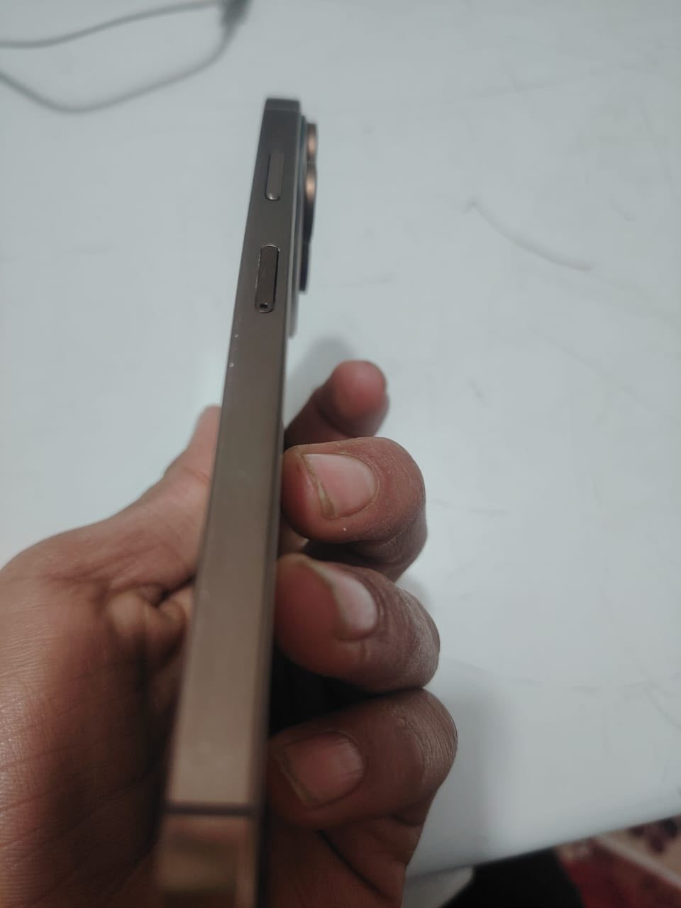 سلام عليكم مبايل البيع 16برو ماكس البيع أو مراوس بايفون فقط المبايل كلشي ما مبدل بي فقط بطاريه مكاني نجف ملحق قريه الغدير التصال ***********
