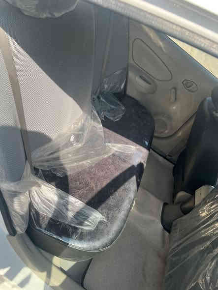 السلام عليكم …سني هندي موديل 2024 ضمان 3 سنوات شركة السور …رقم بغداد تحويل مباشر …ماشيه 45 الف كفاله عامه من الصبغ والبارد والتبديل …مواصفات يدات نيكل شاشه كار بلي كامرا تحكم ستيرن … بيهه فقط رصعه بالجاملغ الخلفي والباب الخلفي عكس السايق السياره مدوشمه جلد درجه اولى  ارضيه وكشنات وصندوك … السياره نظيفه جدا ..
العنوان بغداد الدورة 
السعر 130 ورقه 

الاتصال      ***********
