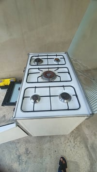 غراض للبيع بسعر مناسب وهذا الرقم. بيه وتساب 07739431639