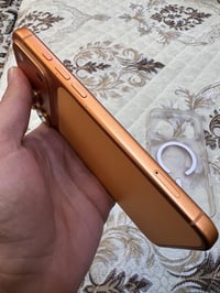 بطارية ١٠٠٪ • سيم كارت فعلي • واتساب