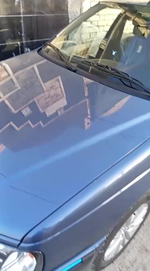 السلام عليكم بيت مساحته ٩٠ متر مسلح رفت بناء حديث قاطين قريب الشارع خدمات كامله ماء مجاري كهرباء منطقه المشتل مجمع فدك السكني السعر٦٠ وبي مجال قليل خادمكم ابو طيبه الدلال *********** توجد عروض اخرئ
