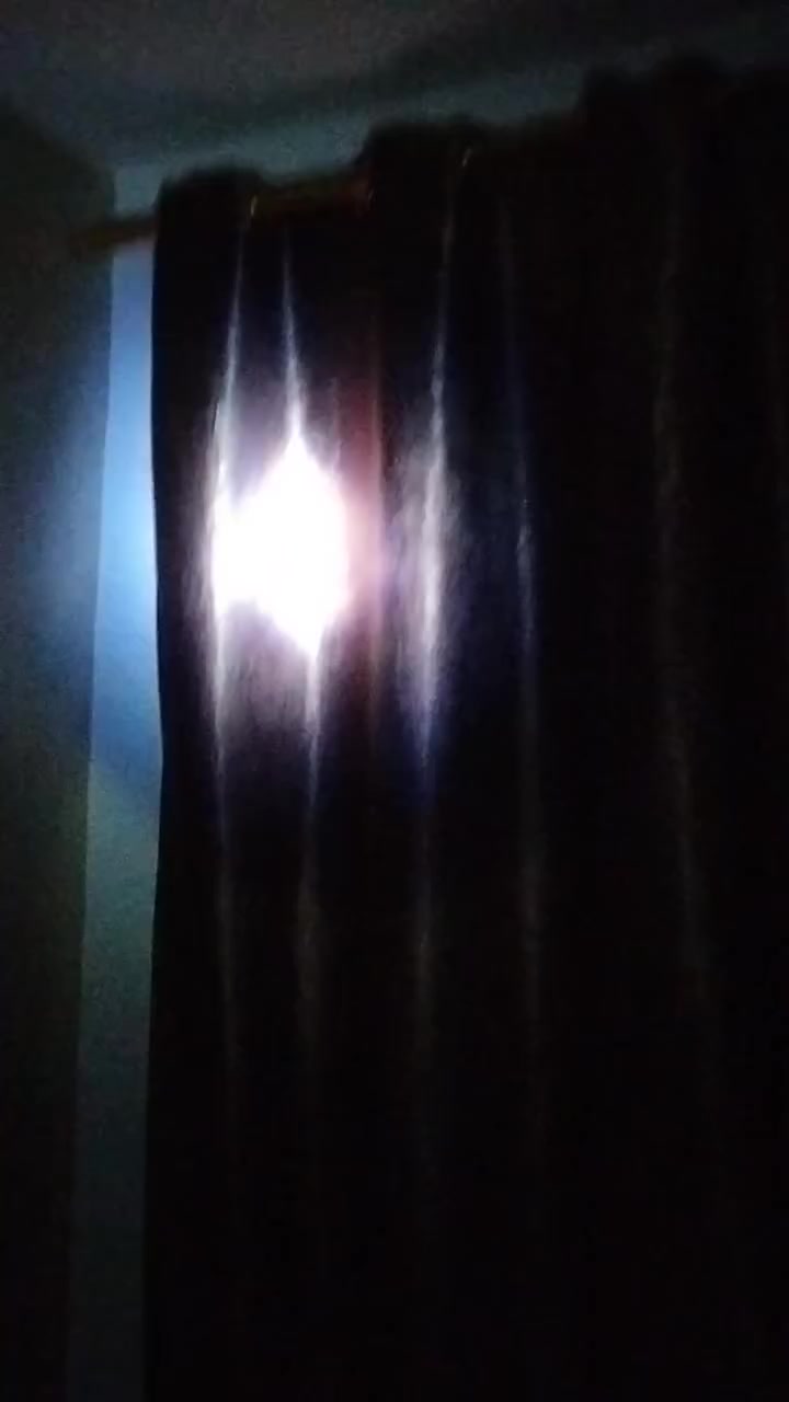 لايت شحن كوالتي عالي جدا قوي وحجمه صغير 
سعر القطعه5 
متوفر قطعتين أو 3
موجود توصيل


**إذا كنت صاحب هذا الإعلان وتريد حذفه لأي سبب، رجاءا أرسل رسالة إلى الدعم الفني**