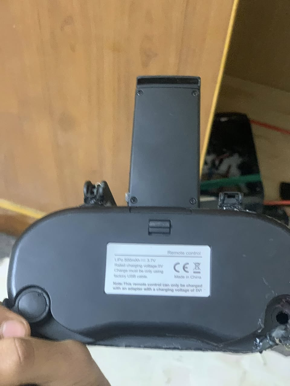 لبيع  سم لدرونL500برورتفاعه ١٢٠فعلي ومده كيلو و٣٠٠متر دقت كأمره K2ملاحضه بس جوستك واكع مني واني سوق دراجه بس رجعت موره سعره اول ما شتريته ١٠٠واني أريده ٧٥الف ملاحضه توصيل ماكو مكاني دوانيه


**إذا كنت صاحب هذا الإعلان وتريد حذفه لأي سبب، رجاءا أرسل رسالة إلى الدعم الفني**