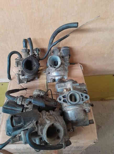 متوفر كابريتر ساسوكي 60+ياماها 60 
*********** وتساب 
حي الجمعية كله مال حاويه  السعر 30 
عل فحص تاخذها
