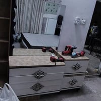 غرفه تركيه نضافه 75%كامله كنتور كامل بيبان سلايت موجودات جربايه كومدي ...