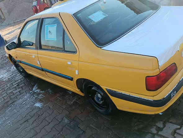 السلام عليكم ورحمه الله وبركاته بيجو بارس مديل 15,كير أو محرك مكفولات كهربائيات كل شغاله كاعيه جلد داخل كلش حلوه رقم بغداد إنكليزي بس تثبيت  تأخذ صافي ما بيها اي تبديل بس صبغ جاملق خلفي او باب بدون دواخل هاي صورها اوبارد باب الصدر شرط التحويل اذا مو عقد مروري لا تعب روحك بسعر جدن مناسب 36او بيها مجال بصيط الي شراي يتصل *********** مكان السياره بغداد
