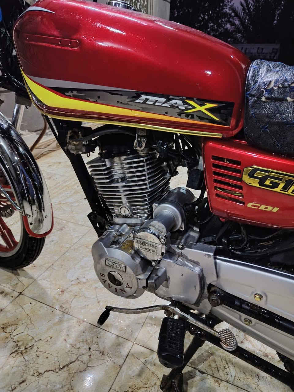 دراجه سيفان خمسه كير سلف هندر موديل 22خمس اوراق بيه فقط نمره ال الثالث متجي السعر 500وبيه مجال مكاني واسط العزيزيه قرب مطعم عبدلله السياحي الهاتف ‏‪***********‬‏
