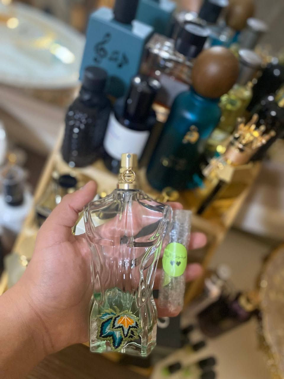 تكدرون تطلبون عطر العيد من هسه ب انسب الاسعار✨


**إذا كنت صاحب هذا الإعلان وتريد حذفه لأي سبب، رجاءا أرسل رسالة إلى الدعم الفني**