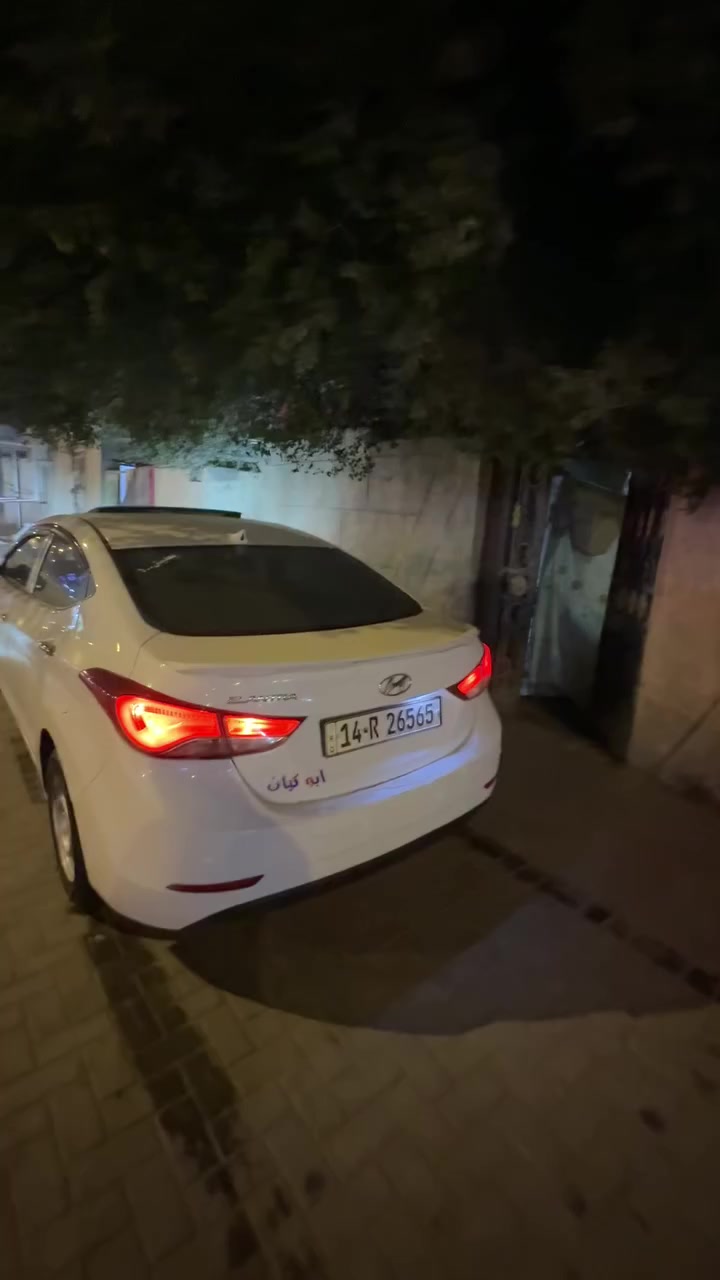 السلام عليكم هوانداي النترا 2016 خليجي فول مكفوله من الحار بيها بارد قليل سياره خير من الله مكينه 1800 دوش السيارة بأسمي السنوية مامنتهية مكاني البصره الحيانيه سعر 120 شراي راسلني ***********
