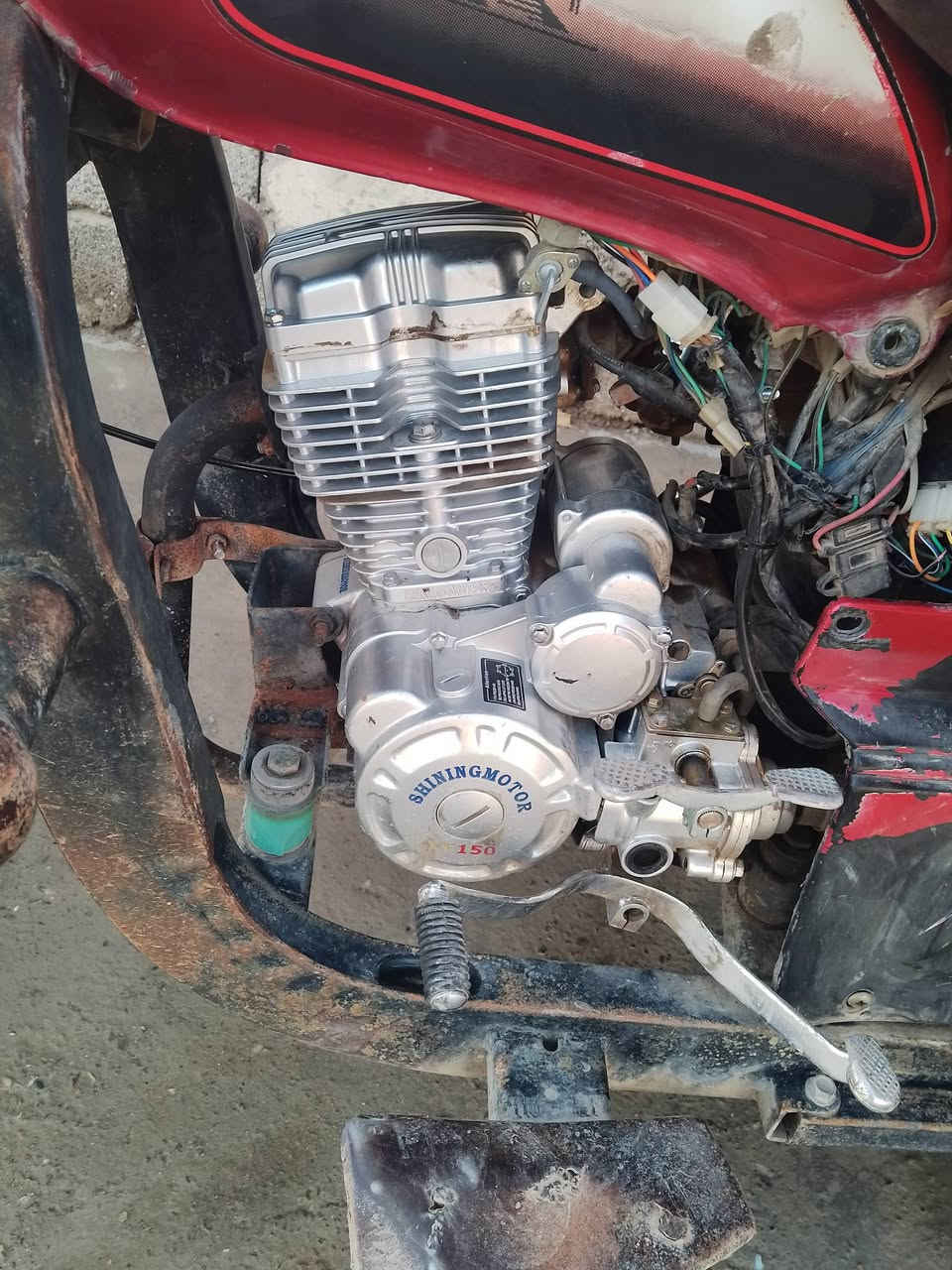 سلام عليكم ستوتة موديل 19 المحرك 25 مكان شهربان اوراق كاملة سعر 1350 وبيهة مجال *********** مو شراي لا تخابر
