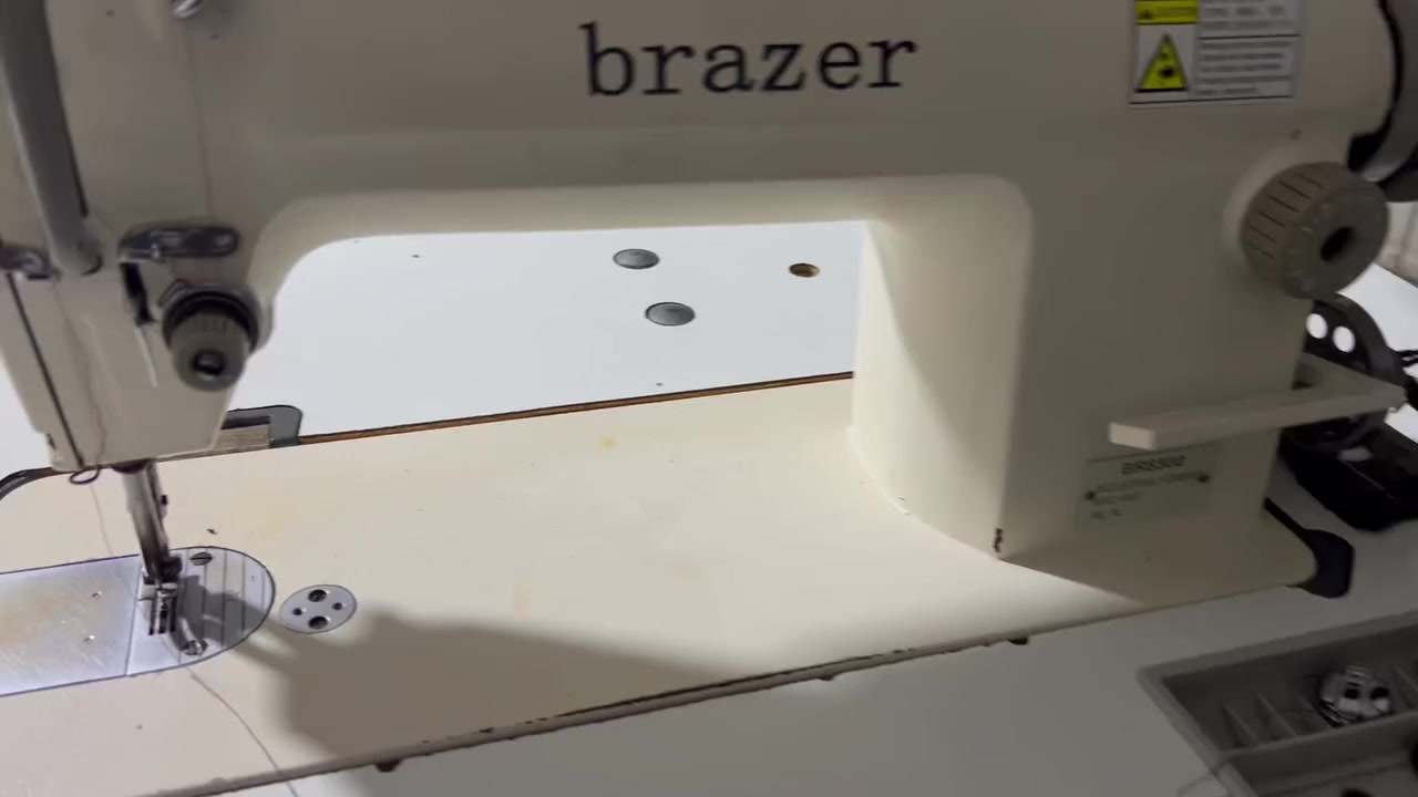 مكينة براذر صناعية  للبيع ١٦٠ الف قفل


**إذا كنت صاحب هذا الإعلان وتريد حذفه لأي سبب، رجاءا أرسل رسالة إلى الدعم الفني**