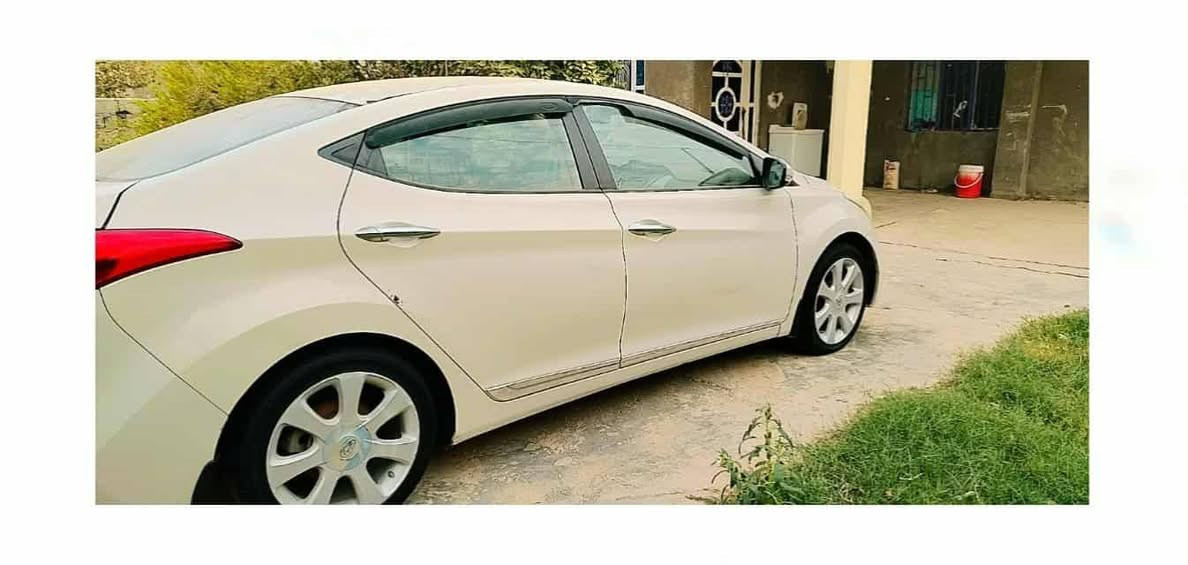 سلام عليكم النترا 2013 خليجي مكفوله عده بارد قليل ب قبق جنطه / رقم نجف بسمي تحويل مباشر / تبريد ثلج / ويل رياضي / مكان بابل ورديه / رقم *********** / مكلف بلنشر
