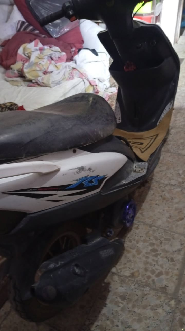سلام عليكم دراجه ماكس لبيع عدله ما مجفته دراحه خير من الله حلوو و شلعه شك الكاع دراحه صلنصه رياضي زوته حلو دراجه تخبل مال جناي  مكاني طوريج شارع ربعين متواجد فيس سعر ٤٠٠و بيهه مجال


**إذا كنت صاحب هذا الإعلان وتريد حذفه لأي سبب، رجاءا أرسل رسالة إلى الدعم الفني**