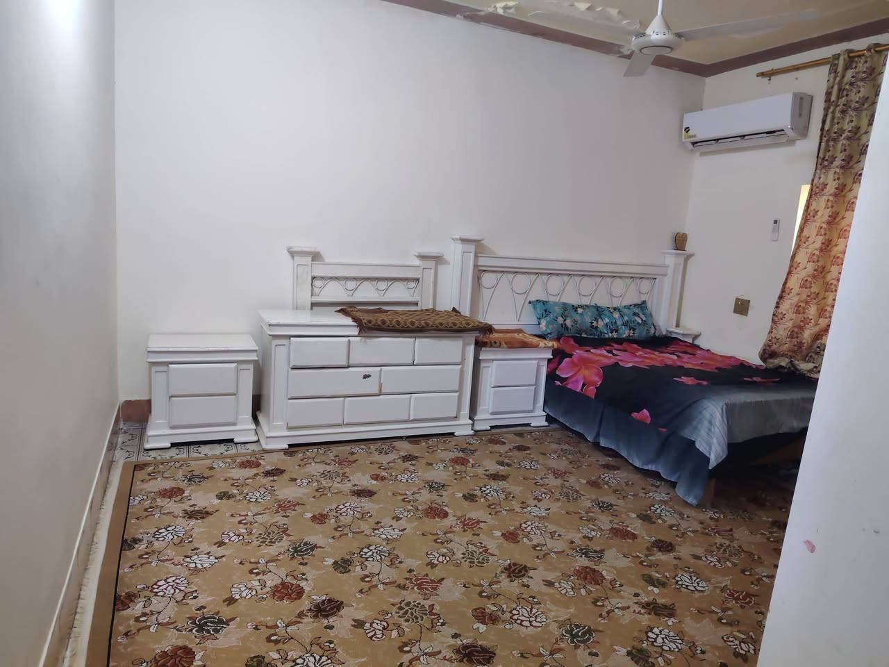 بيت للبيع في الفلوجه حي نزال
المساحه/(200)م
النزال (20)الواجه(10)
شارع(12)خلف جامع عبد العزيز السامرائي
طابو صرف سند باسم شخص واحد
السعر(210)
***********
