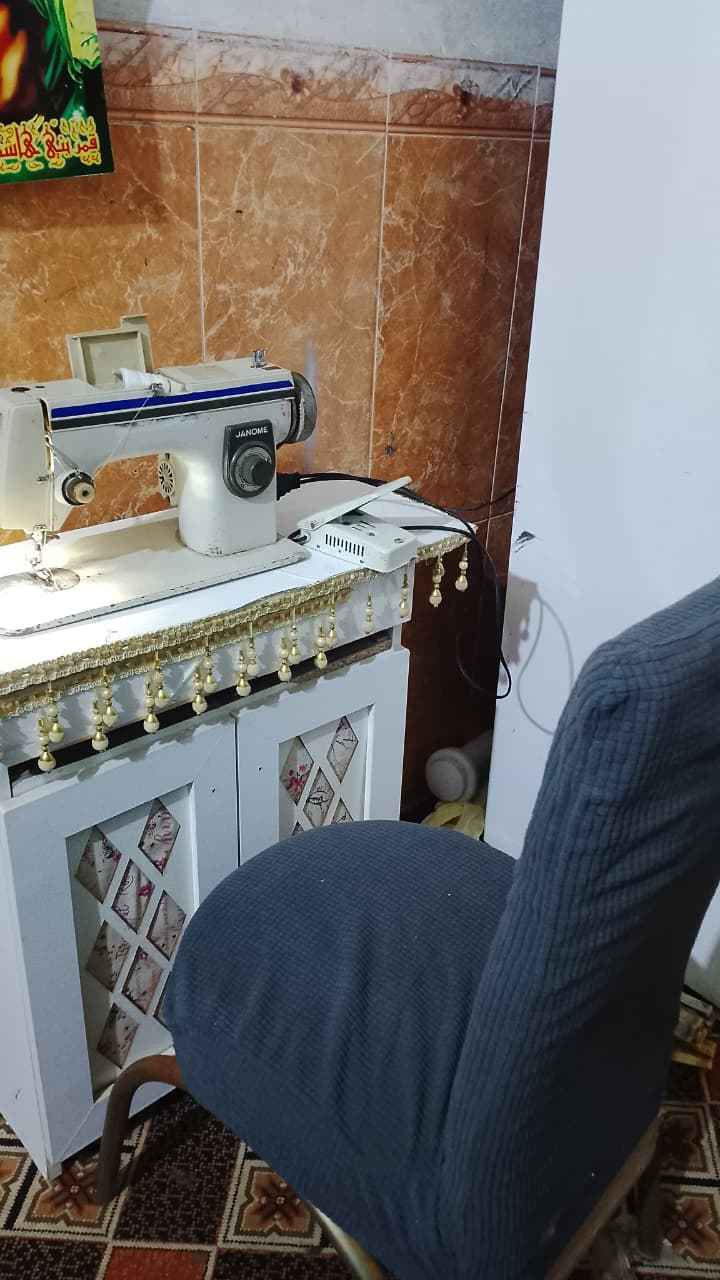 ‎مكينة خياطه للبيع مديل ياباني قديم نضيفه مستعملة للتواصل *********** السعر ١١٠الف وبيهه مجال‎ عمارة, ميسان
