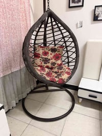 مرجوحة نظيفة جداً ب75 الواتس 07865720743