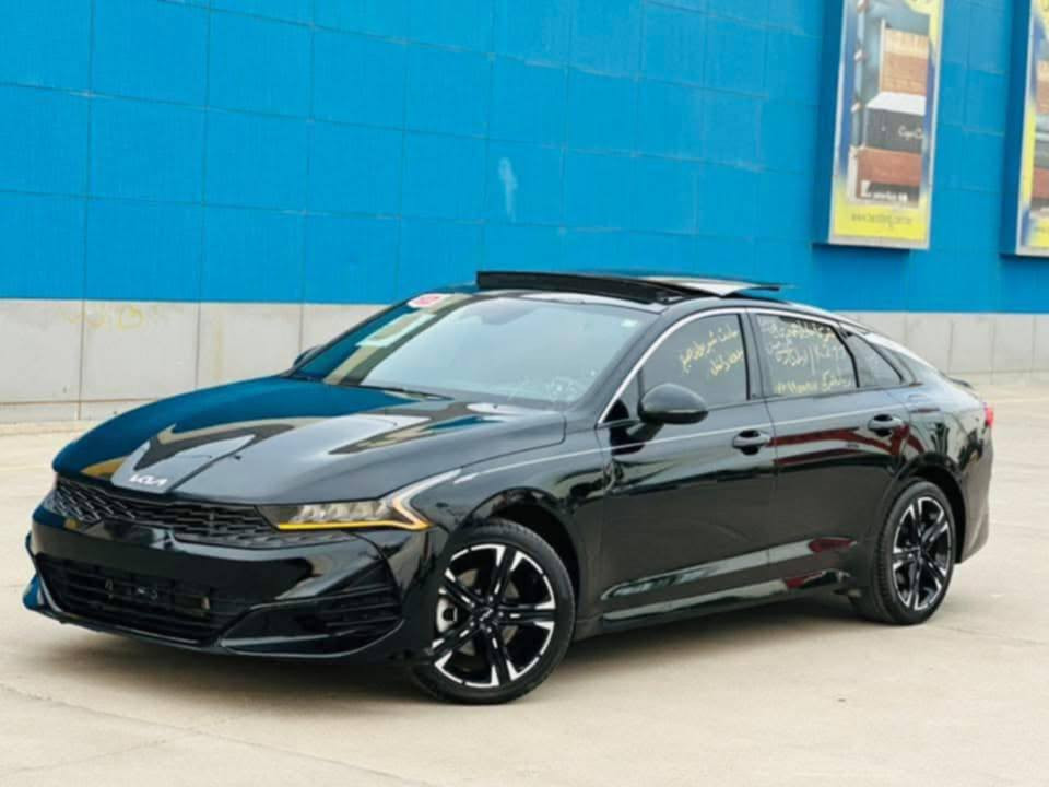 سلام عليكم ورحمة الله وبركاته سياره كي فايف K5لبيع السعر 168وبيهه مجال بيهه قطعه واحد والسياره مكفوله كفاله عامه من كلشي  السياره فول مواصفات بالي  رامه المكان الدوانية *********** المديل 2024❤️
