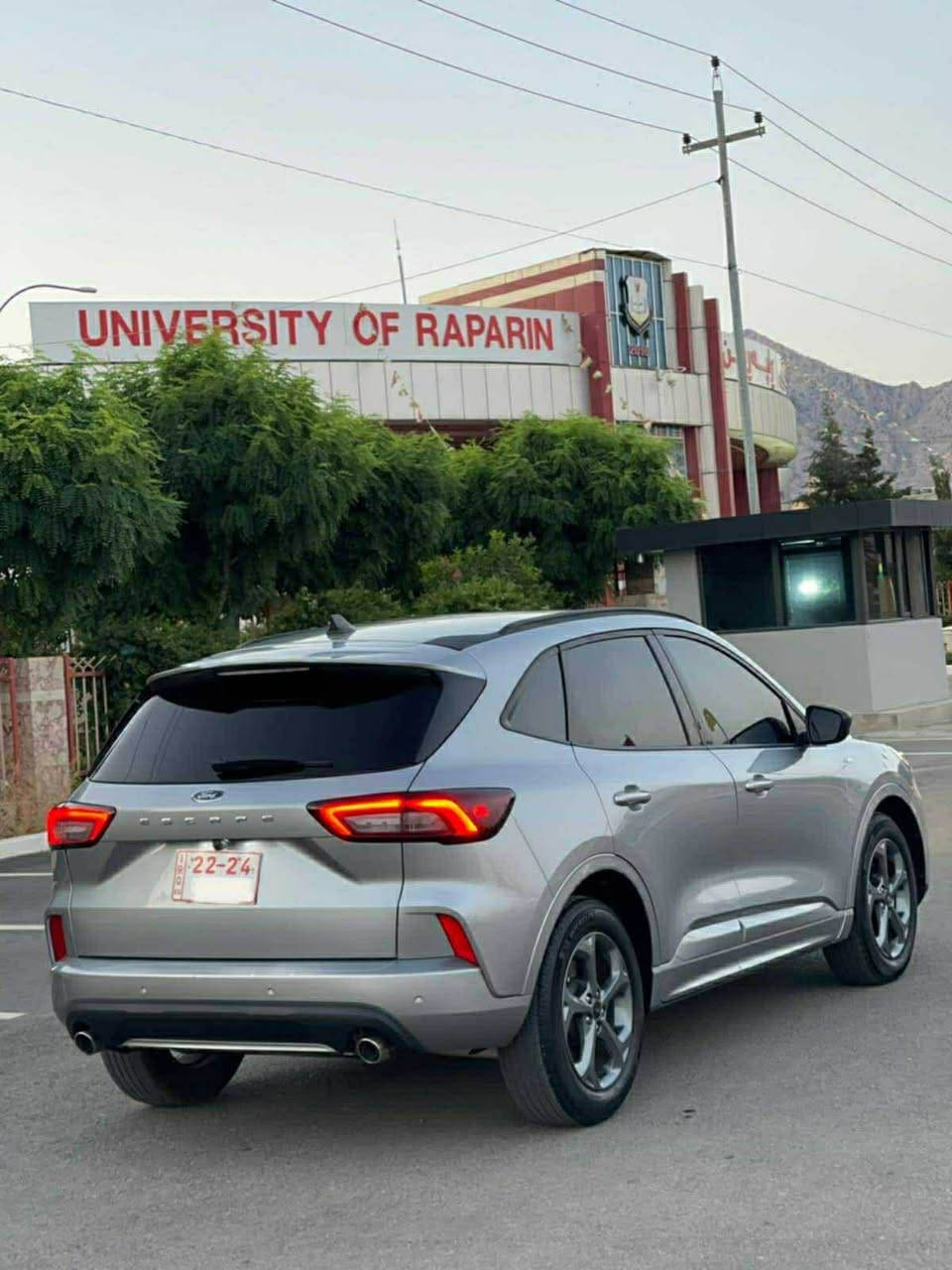 فۆرد ئیسكەیپ 2023
St line
ژمارە كاتی
24  ھەزار ڕۆیوە
دوپارچەی گۆراوە بە بیلای
گێرو مەكینە بەشەرت
كارەبایو تەقەو رەقەی بەشەرت
بەشەرتی ڕەقەمكردن
ڕقەمم وەتسئەپی لەسەرە 
*********** أربيل, العراق
