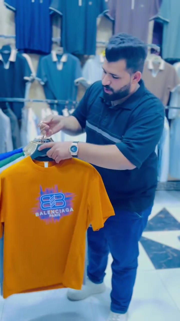 مديل ولا غلطه 
جميع الوان متوفره


**إذا كنت صاحب هذا الإعلان وتريد حذفه لأي سبب، رجاءا أرسل رسالة إلى الدعم الفني**