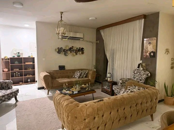 يمعودين عندي هذا التخم للبيع تركي  نظيف كلش غالي  ماخذته من شركة برونز اكيد تعرفون  شكد سعر الجديد   واريده هسه بـ600 الف تشترو لولا  

 8مقاعد  عمره خساره اللي مياخذه 

 لان تعبت من الناس تكسر بالحاجه لو حاجتكم تكسرون بيها ؟ عجيب  😭😂

 المهم مكاني  بغداد حي حطين   اللي يريده يجي ويشوفه


**إذا كنت صاحب هذا الإعلان وتريد حذفه لأي سبب، رجاءا أرسل رسالة إلى الدعم الفني**