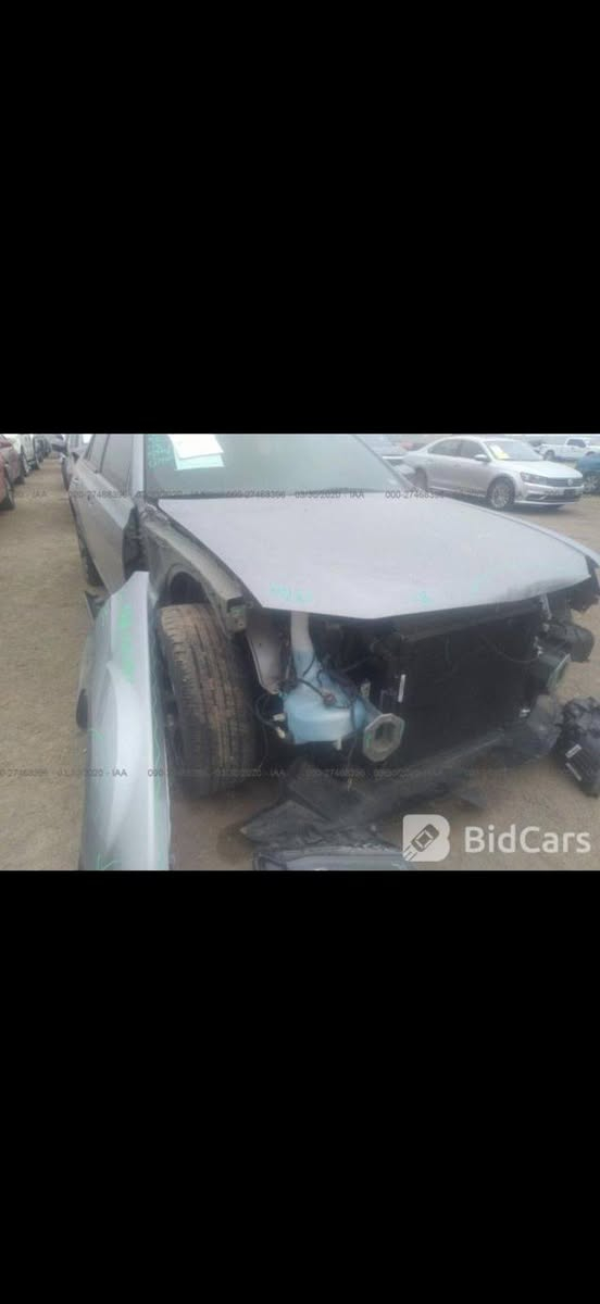 اوباما موديل ١٨ s للبيع بدون مراوس
فول مواصفات بانوراما شفتات ستيرن كير ماوس كشنات جلد السياره بدون ايرباك صبغ حافة البنيد فقط عليها نانو سراميك ماشيه ٧٣مايل رقم بغداد الجديد بأسمي السعر ٢٦ الف دولار مكان السياره بغداد حي الجهاد للاستفسار ***********
