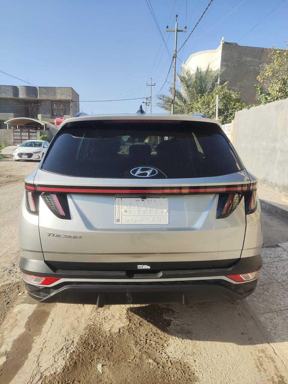 سلام عليكم ورحمة ***********
سياره توسان موديل 2022
مرقم بغداد  حره
السياره ماشيه ٣٢ الف
السياره جاهزه من كلشي 
الحادث مالتها مرفق بل منشور
والجاملغ  مصبوغ وربع من البنيد
تحويل ثاني يوم
