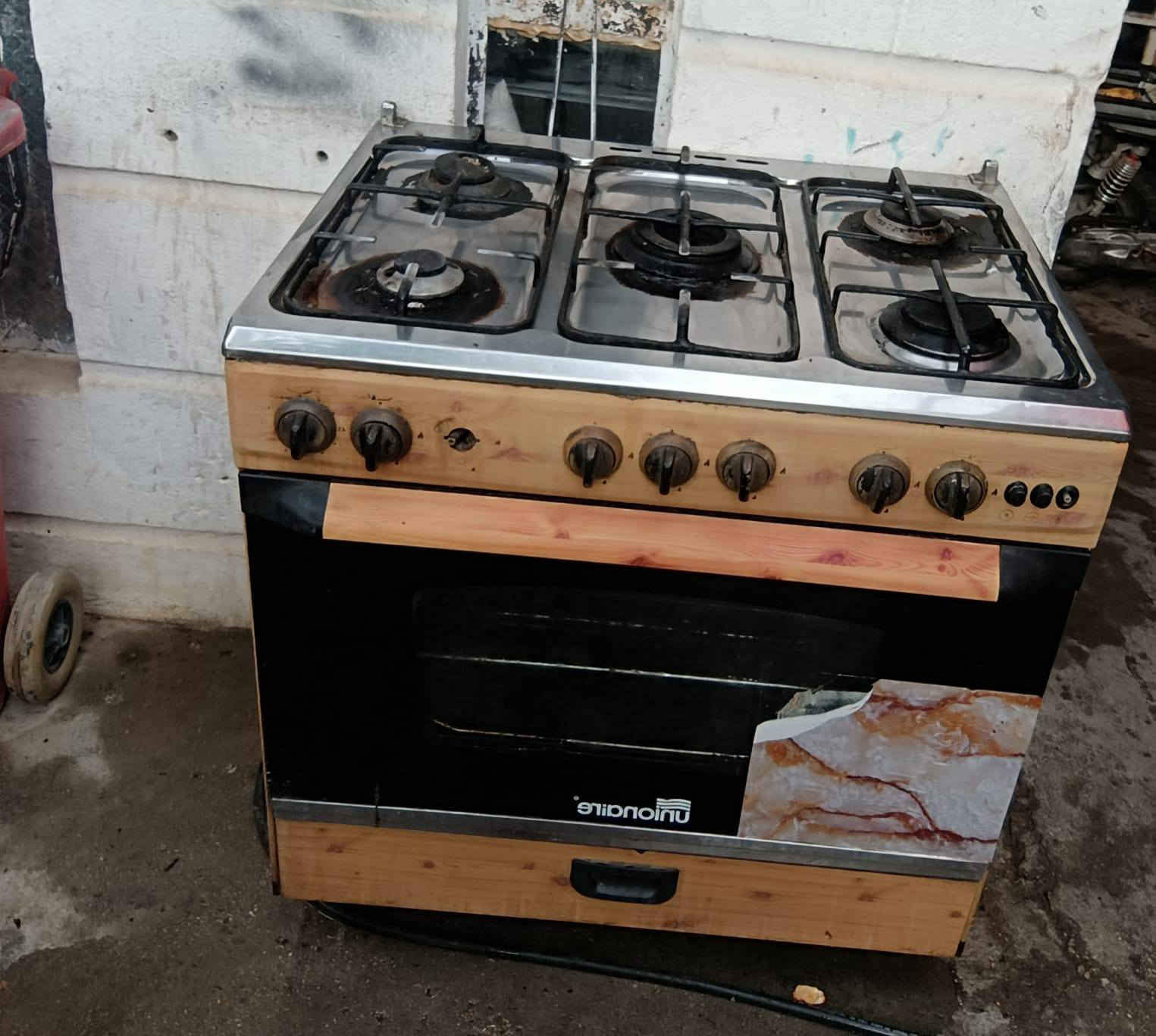 طباخ للبيع سعر 125 للاتصال على الرقم ***********
