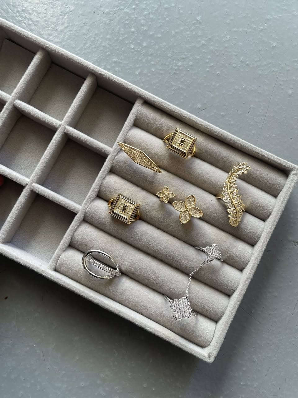 متوفر موديلات جديدة 
عروض تجنن
توصيل بسمايه الف 🚗


**إذا كنت صاحب هذا الإعلان وتريد حذفه لأي سبب، رجاءا أرسل رسالة إلى الدعم الفني**