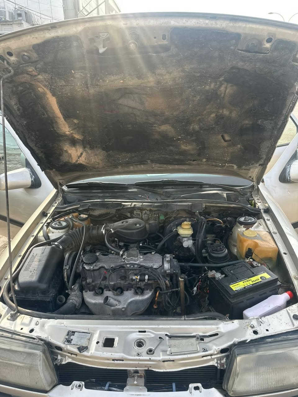 اوبل فكترة حجم 18كير اوتماتيك رقم كركوك سنوية مشروع وطني بس نافذة كير ومحرك مابي اي عيب فقط بيها الهلالات وجامرلغ طرف السكن بي ضربة بسيطة شرط التحويل***********
