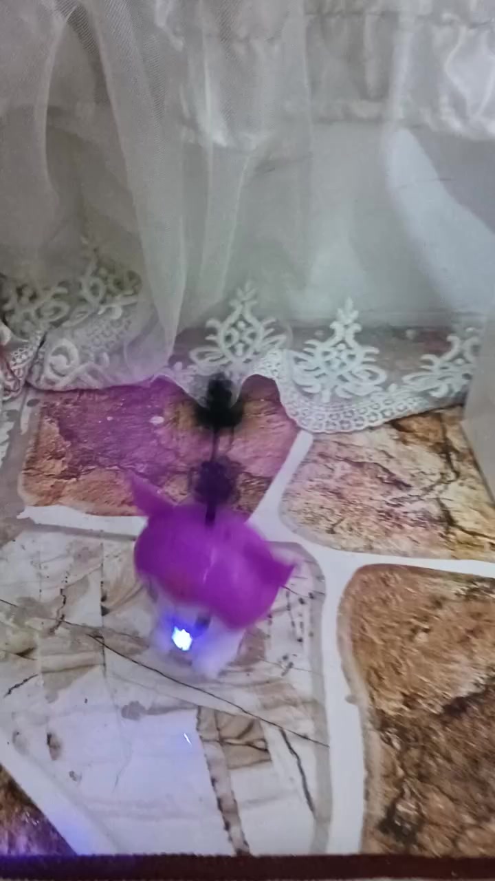 متوفرة طائرة كرومي شحن حساسة
السعر ٨


**إذا كنت صاحب هذا الإعلان وتريد حذفه لأي سبب، رجاءا أرسل رسالة إلى الدعم الفني**