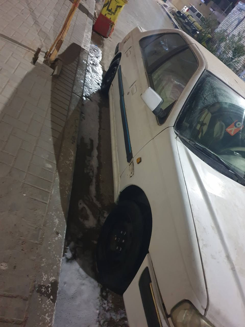 السلام عليكم بيجو بارس الموديل 2014
مكينه وقير كفاله
كفاله لمن الضربه من تبديل
تبريد تدفئه ويسويج
تخم تاير جديد
سنوة منتهيه بال 2022
سعر 37 وبيها مجال
***********
