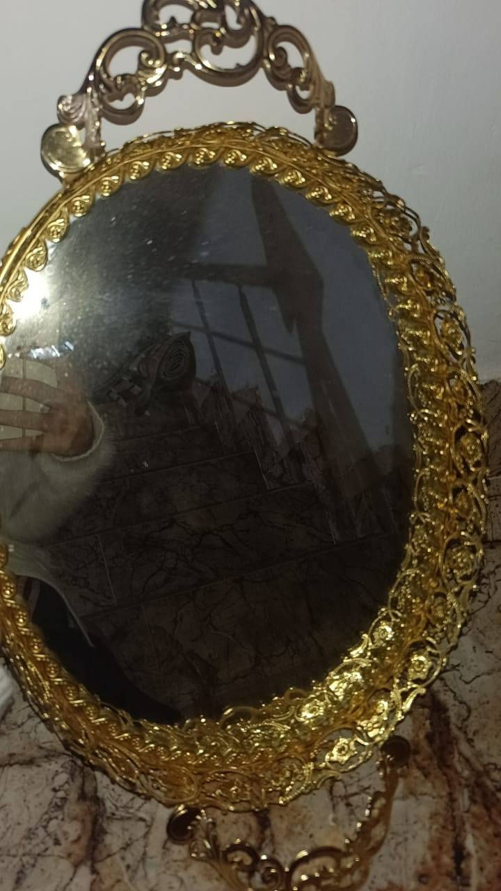 للبيع خزان ماء حجم 2500 لتر السعر 65،مكنسة كهربائيه جديده مامستخدمه شركة الريان السعر 50 الف صواني عدد 2 الوحده 20 قلاية نظيفه الاصليه السعر 45  مكان القادسيه الاتصال ***********
