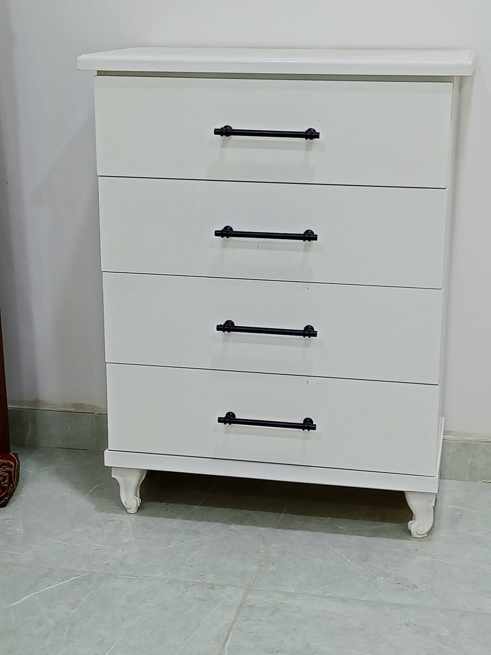 يعلن معمل الموسوي عن عمل غرف حسب طلب الزبون  
@ نجارة عراقية  بتصاميم تركية 
نجاره تفصال حسب طلب 
  شغل يدوي حسب رغبت الزبون 
💣يوجد لدينا أكثر من ٨٠ موديل 
🤚 يوجد لدينا غرف شبابية 
   اصباغ💯 حراريه   
    مكان 👌ناصريه  حي اور قرب المدرسة الكويتية 
واتساب *********** 🤳
  تصال ✍ ***********
