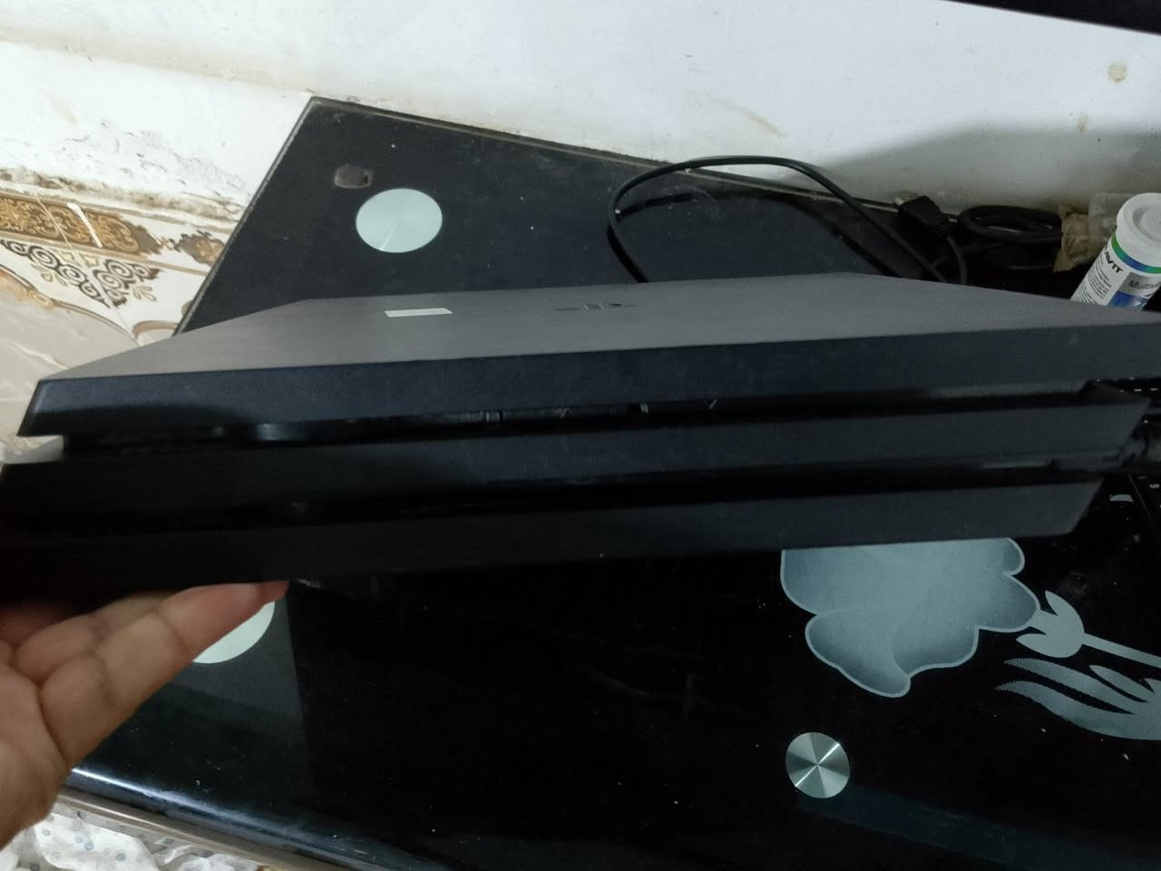 السلام عليكم بلاي فور برو مهكر نضام 9 واحد تيرة مفتوح لتنضيف وتبديل معجون حراري هو وال ups بحجم 1500 مصارلي كم شهر من ماخذة كارتون ثنينهن بسعر 300 قفلهن 270 ماعندي توصيل عنواني ذي قار/ الغراف


**إذا كنت صاحب هذا الإعلان وتريد حذفه لأي سبب، رجاءا أرسل رسالة إلى الدعم الفني**