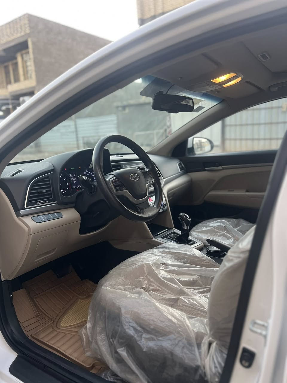 السلام عليكم النتره٢٠١٧
خليجي مكفوله ماشيه ٦٠ علئ وضع الشركه العنوان بغداد أبي غريب رقم الهاتف ***********
