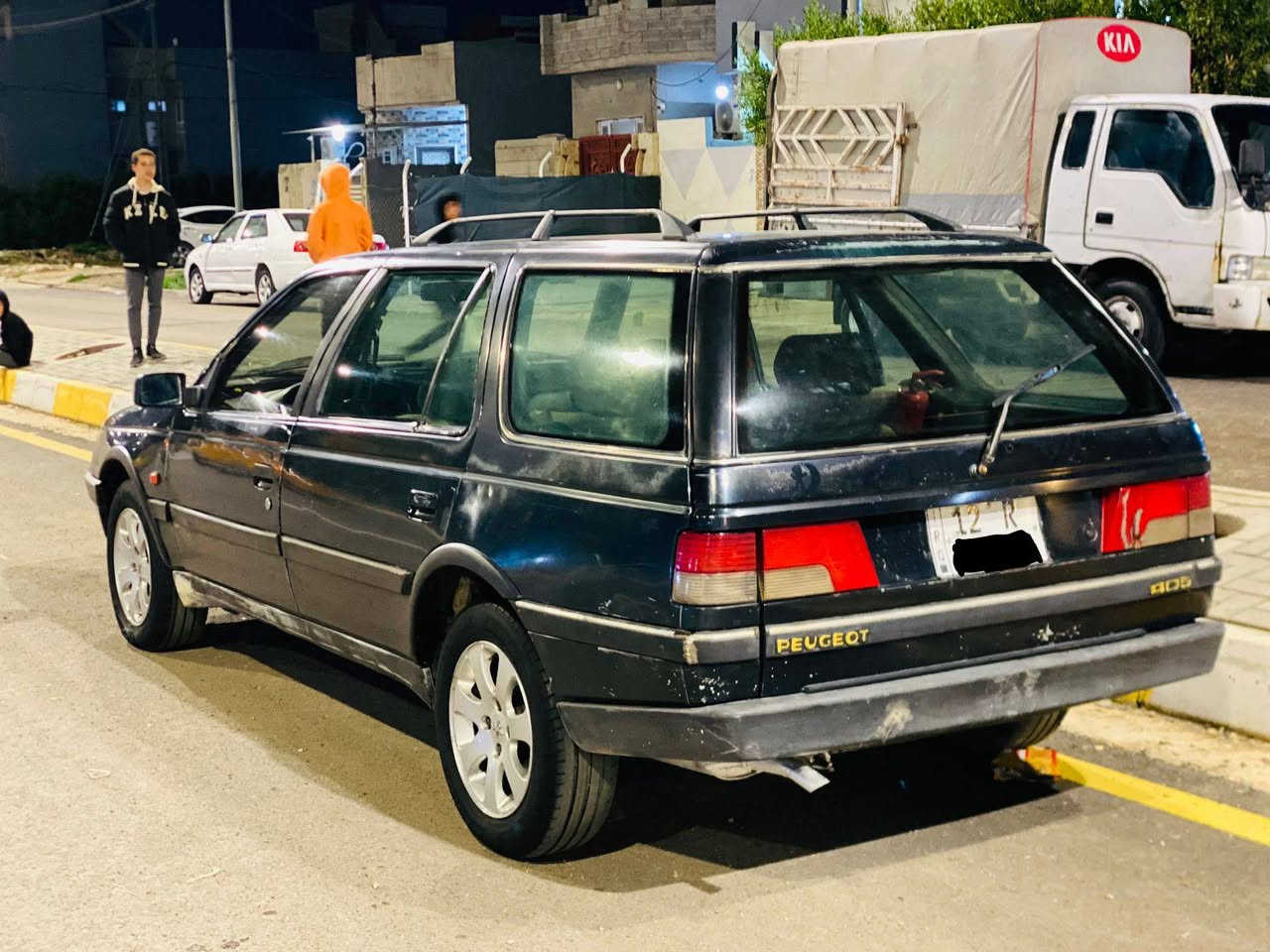 سيارة جاهزة مابيها اي نقص محرك كير شرط طخم تاير باتري جديد طخم كدام جديد طخم ورة جديد فول مواصفات كير عادي تبريد 

السعر 33وبيها مجال

للتواصل 

كورك***********
اسيا***********
