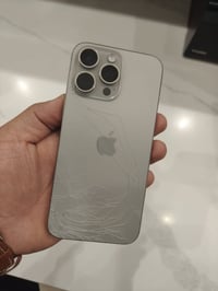 آيفون ١٥ برو ماكس • ٢٥٦ • شرق اوسط AA