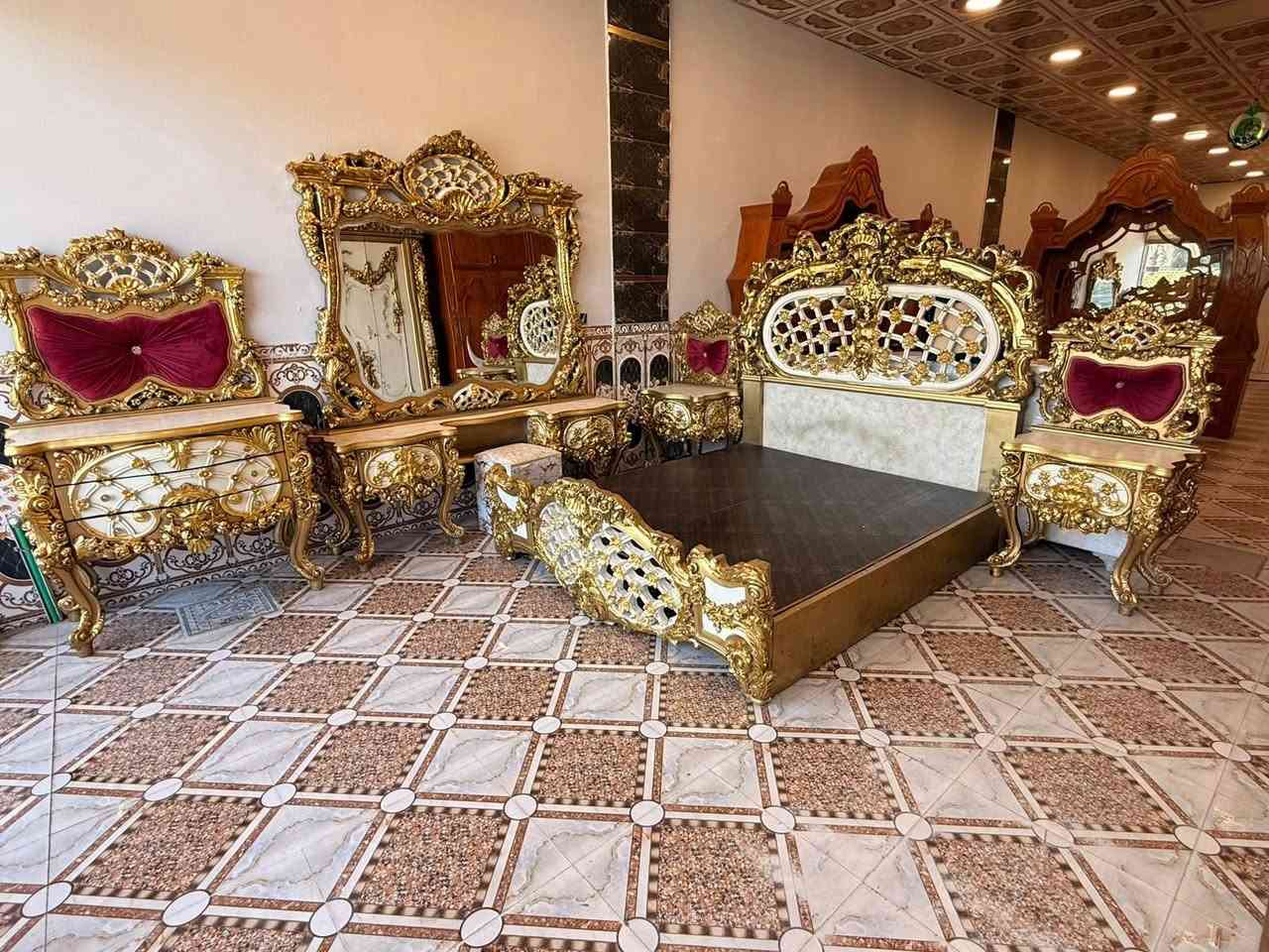 السلام عليكم

غرفة نوم

زان مصري 

باب اول 

كنتور 6 ابواب 

السعر  مليون و475 وبيه مجال 

العنوان رمادي التأميم 

*********** الرمادي, الأنبار
